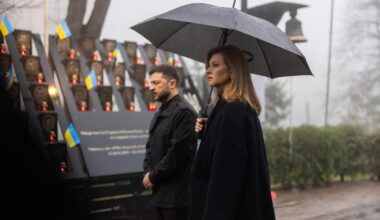 U.S. pushing Ukraine to sign peace deal by Thanksgiving or lose support: The U.S. is now sending “signals” that everything could be off the table if Kyiv does not quickly sign a proposal, which was drawn up by special envoy Witkoff