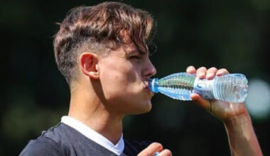 ”Cel mai bun fundaș stânga din România”: s-a aflat ce salariu încasează