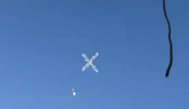 Video of a direct hit by a russian Kh-101 missile on a residential building in Ternopil. Morning of November 19, 2025. Currently, 25 people are reported dead following the attack on the city.