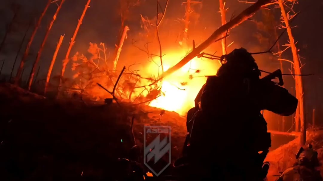 GoPro footage of assault operation on russian position by the 12th Special Purpose Brigade 'Azov' of Ukrainian National Guard in the Serebryansk Forest, Kreminna direction.