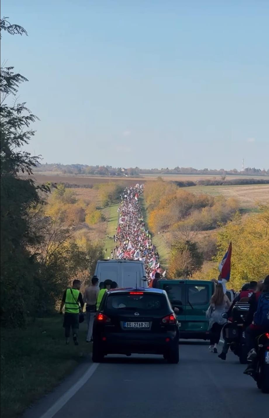 The long march of demonstrators in Serbia making their way to Novi Sad. Photo: The Student Blockade Social Media