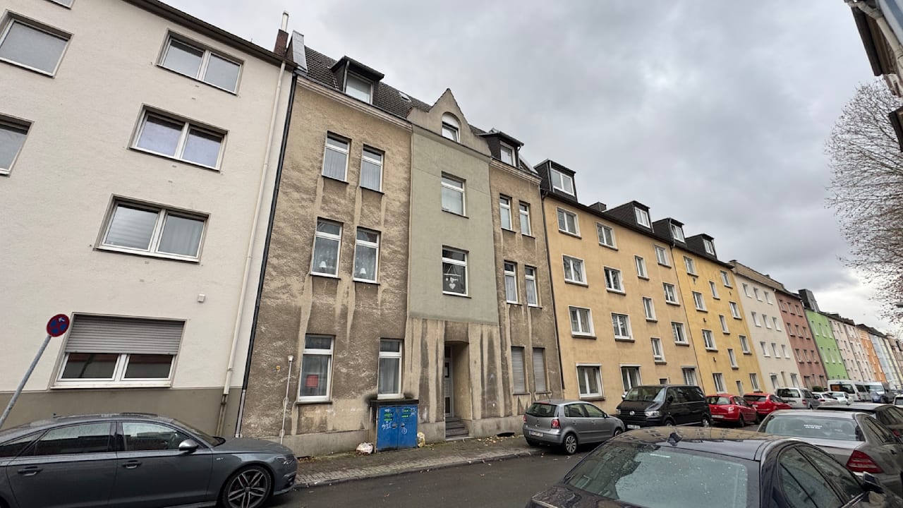 Polizei schießt Mädchen nieder: Lebensgefahr in Bochum | Regional