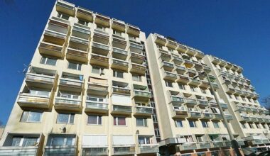 A renitens lakóknak szigor, barátoknak luxus jár Szegeden