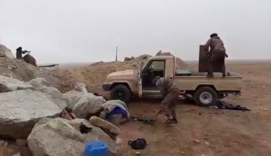 Purported footage of Syrian Democratic Forces skirmishing with the new Syrian government near Raqqa on November 15th