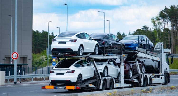 GM, TSLA, TM: Automakers Call for U.S. to Extend North American Trade Agreement