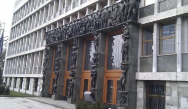 EU urged to confront Slovenia over new security law threatening Roma