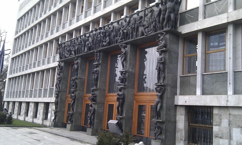 EU urged to confront Slovenia over new security law threatening Roma