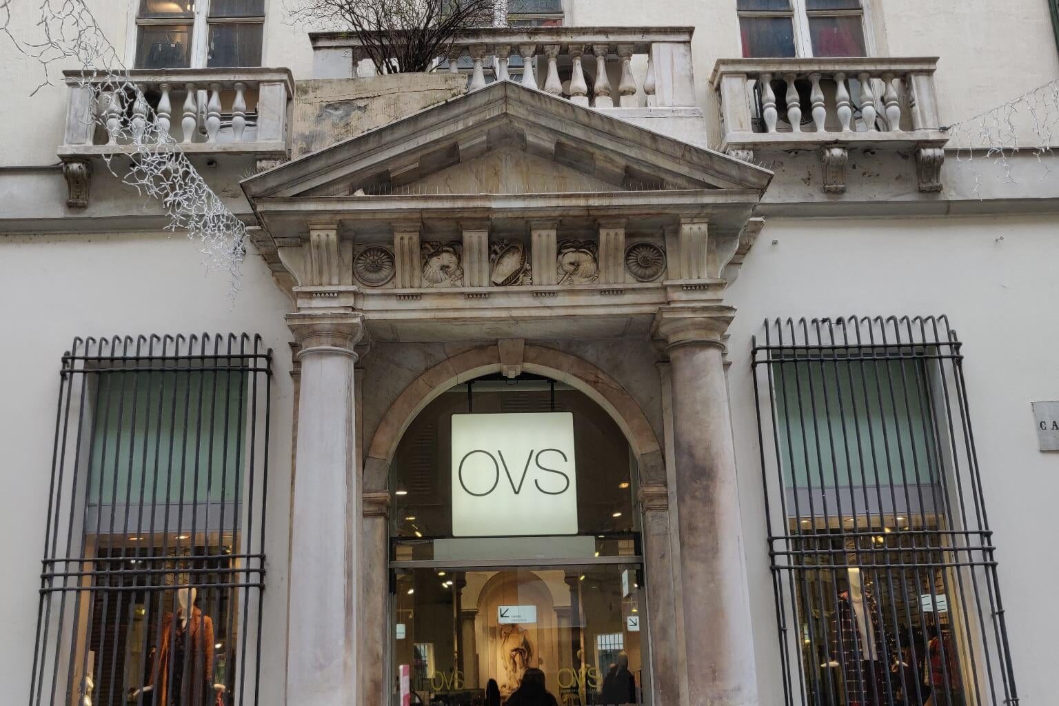 Genoa, Italy. Ottavio Imperiale Palace, now a shop. OC.