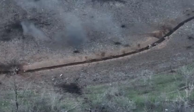 Ukrainians clearing trench 2v3 from recon drones perspective.