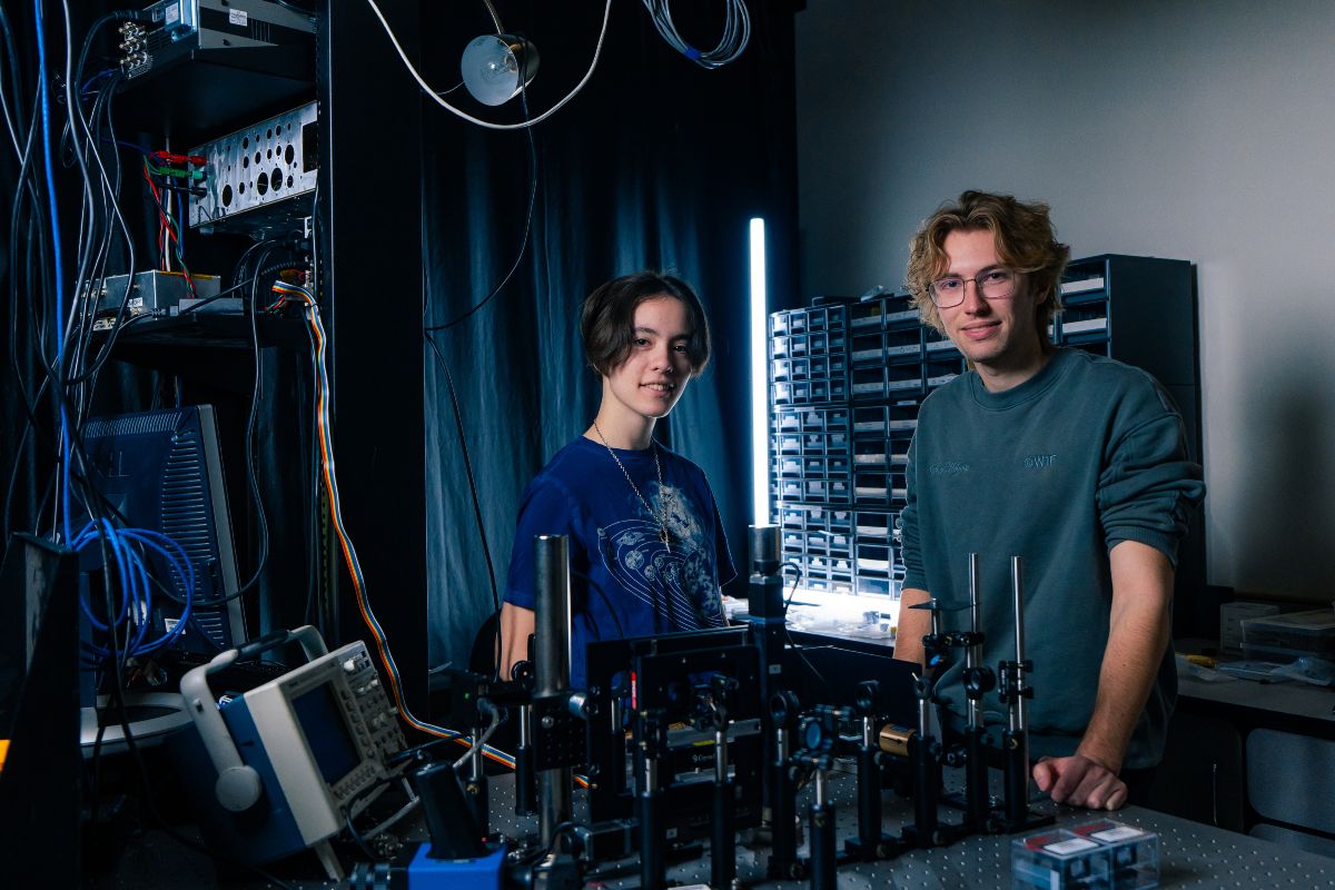 Undergraduates, including Space Physics student Ari Chai and Aerospace Engineering student Ambroise Juston, are conducting supermirror research in the Prescott LIGO Optics Lab on the Prescott Campus.