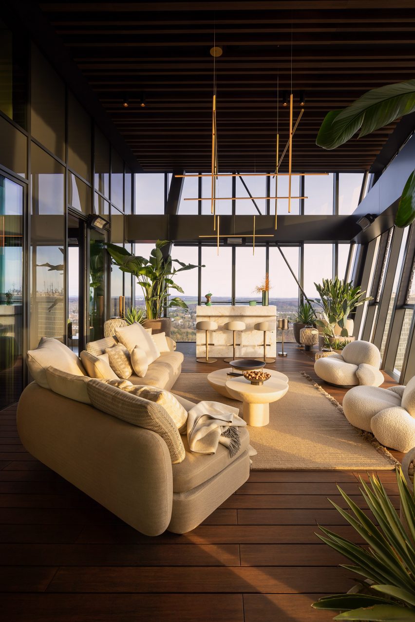 Antolini stone in DNA Design Lab apartment