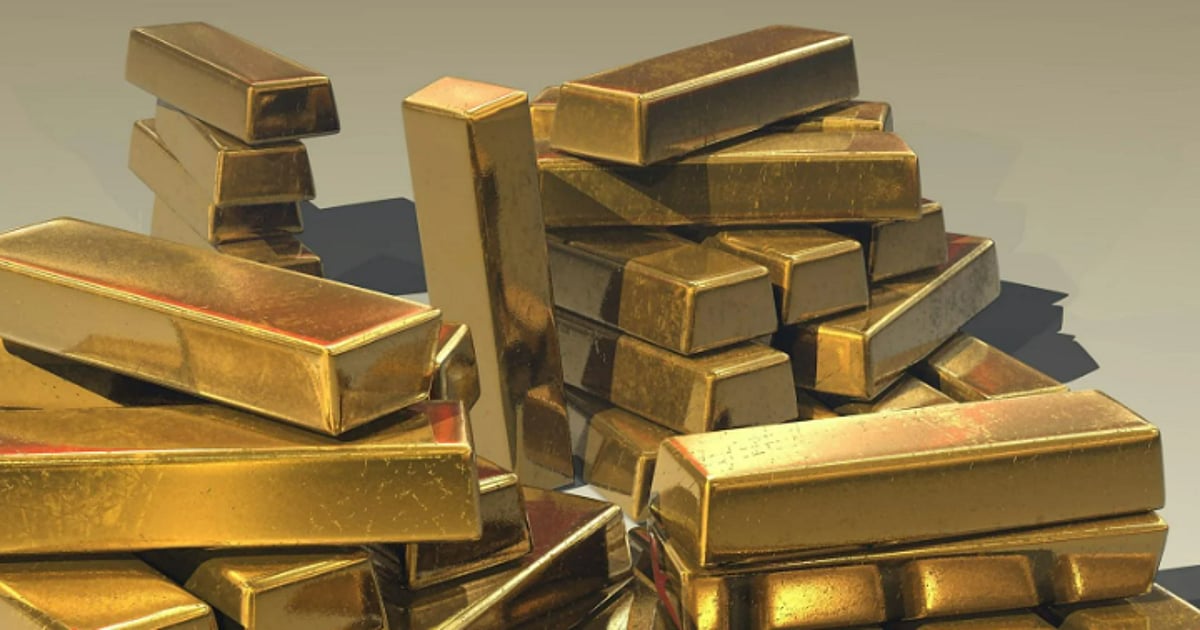 Gold Prices Drop For Third Week As Dollar Gains; Fed Remarks Curb Safe-Haven Buying