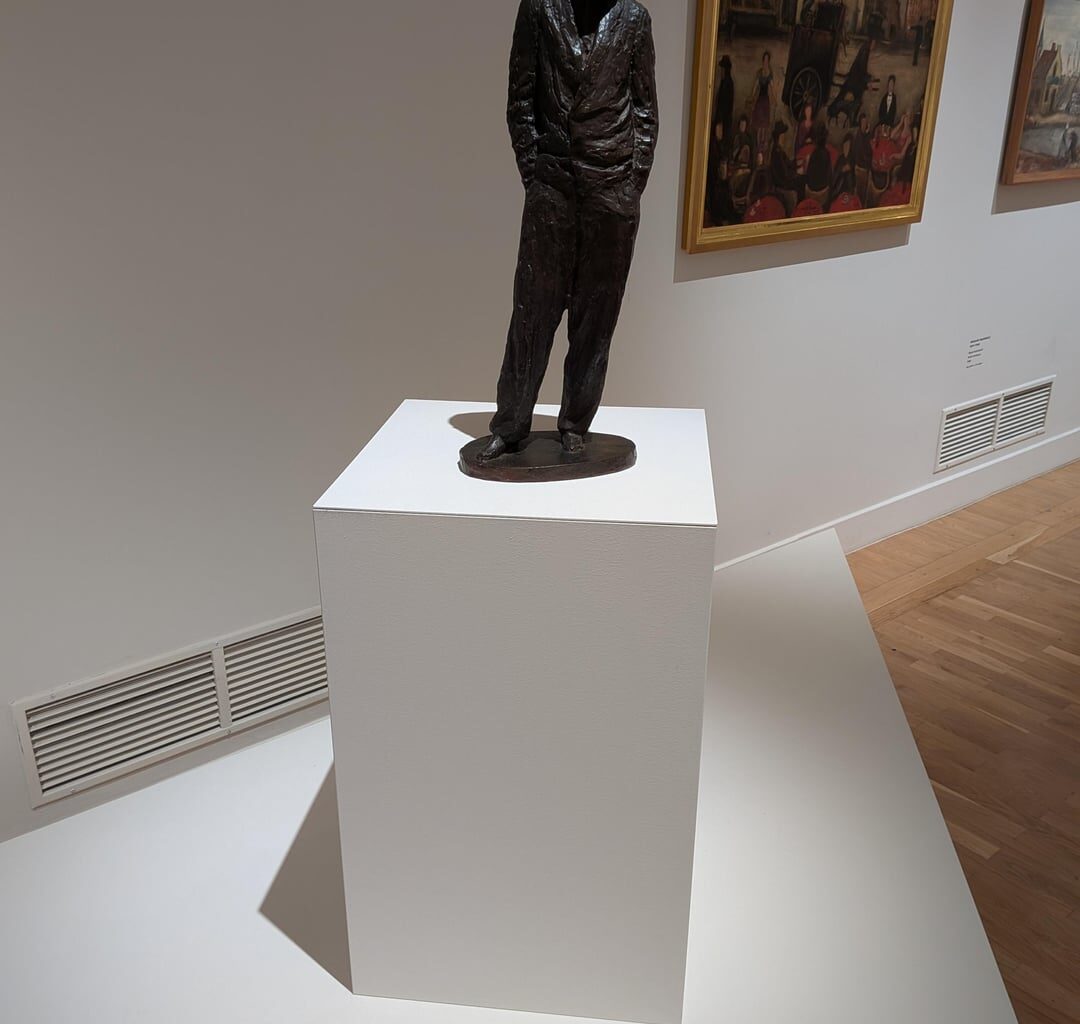 Dowiedziałem się, że mam własną rzeźbę w Muzeum Narodowym w Krakowie, a wy co? Dalej B2B i owocowe czwartki? Nawet mi was nie żal.