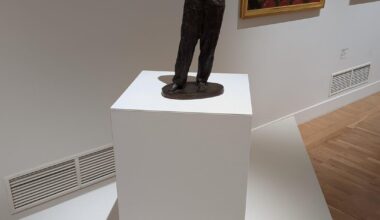 Dowiedziałem się, że mam własną rzeźbę w Muzeum Narodowym w Krakowie, a wy co? Dalej B2B i owocowe czwartki? Nawet mi was nie żal.