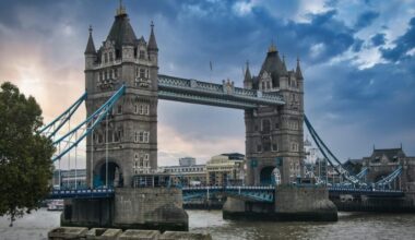 England Moves Closer to Launching Tourist Taxes