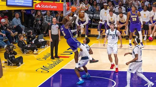 Los Angeles Lakers Center Deandre Ayton (5) during an NBA basketball game against the Dallas Mavericks, Friday November 28th, 2025 in Los Angeles, California.