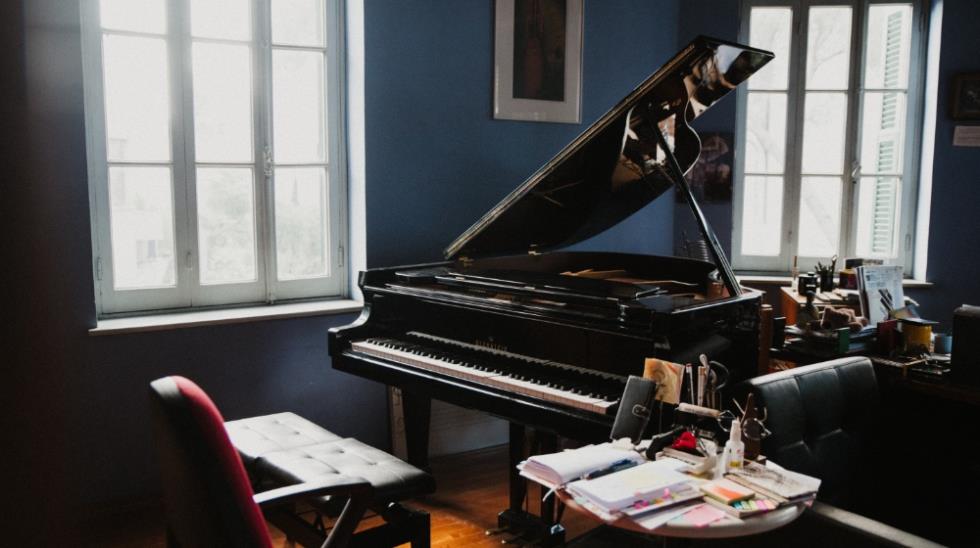 5335573357130297 MixCollage-28-Nov-2025-10-13-AM-8961