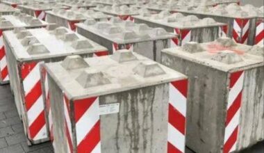 Oh, look: they've begun putting up the Christmas decorations already!