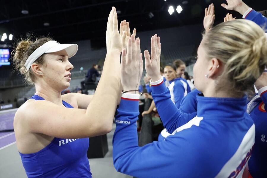 S Kolumbií si české tenistky poradily, dnes Česko v baráži BJK Cupu 2025 hraje rozhodující zápas s Chorvatskem