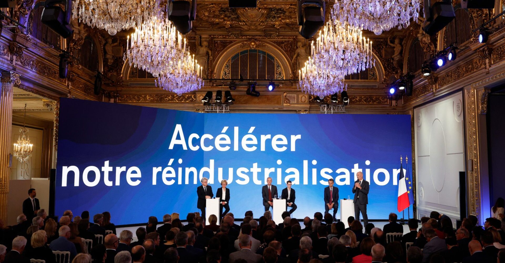 les chefs d'entreprise se réjouissent des investissements réalisés dans divers domaines