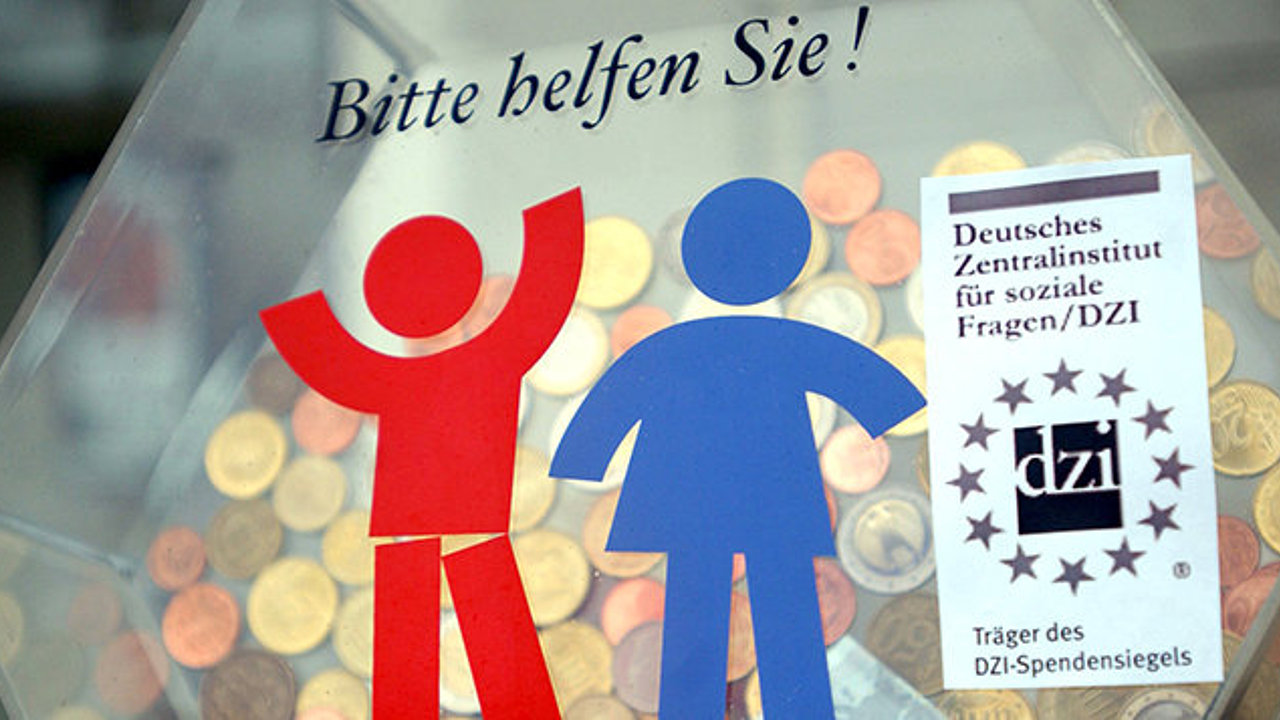 Bürger in Deutschland trotz Krisen spendenfreudiger : idea.de