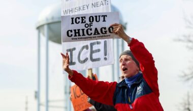 Rumors of ICE agents housed in Deerfield area sparks protests