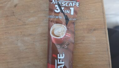 Как нескафе не се научиха да правят нормална опаковка