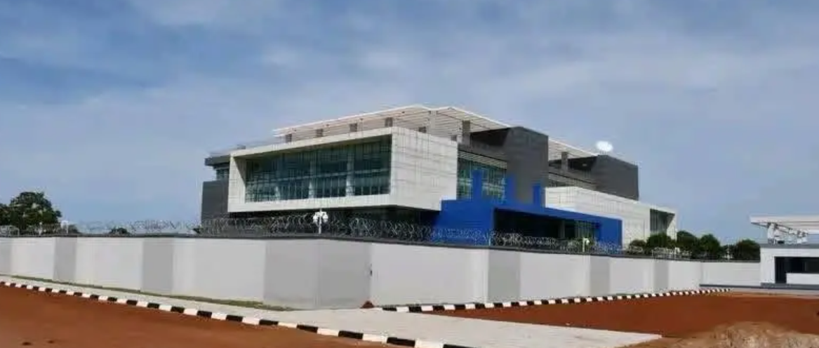 Central bank opens regional currency hub in Rumbek