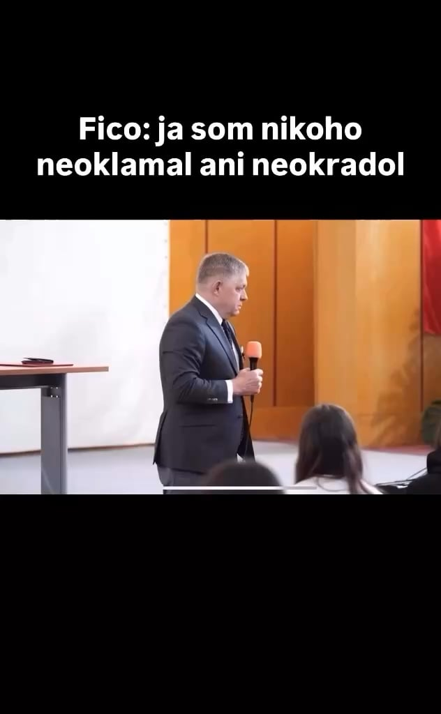 Ako sa dokaze tento clovek pozriet kazde rano do zrkadla