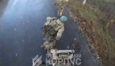 First-person footage by the Ukrainian Third Army Corps shows the clearing of a position with Russian infantry.