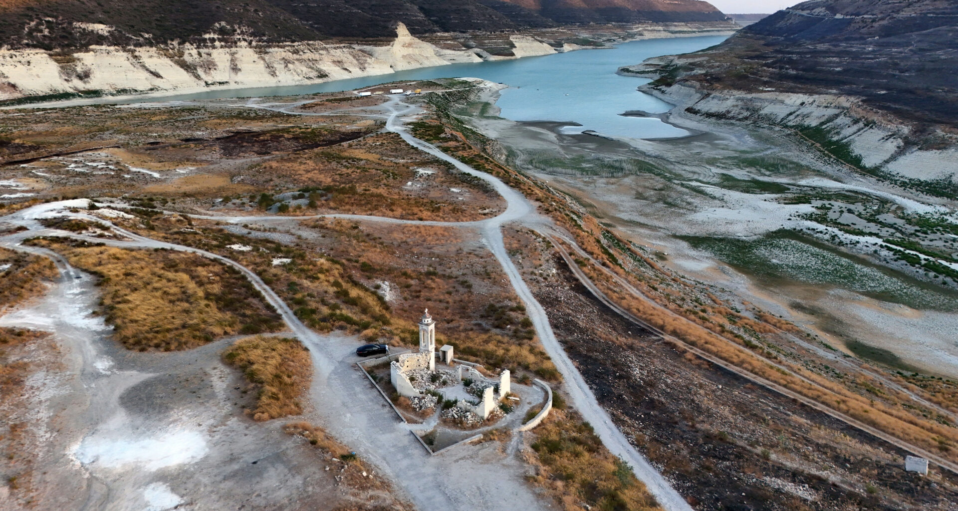 cover Make it rain: is cloud seeding the way forwards?