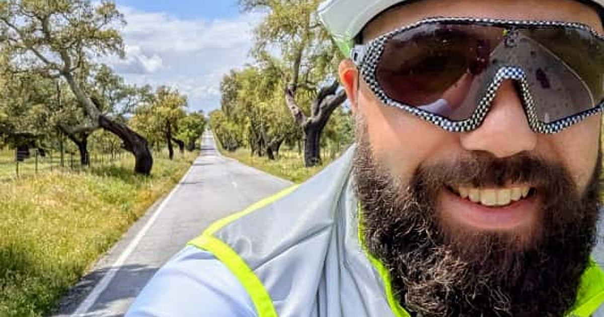 Desafiam corpo e mente enquanto exploram Portugal de bicicleta. Lucas fez 600 km em 38h30