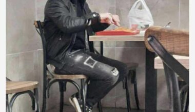 Schadl György kemény házi őrizete... Kínaiban tömi a fejét (Hadházy)