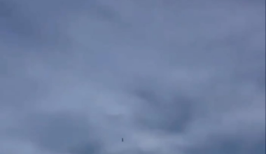 Ukrainian F-16 chasing a russian KH missile over Ukraine