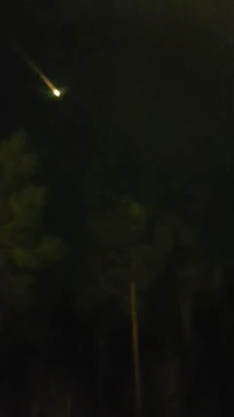 Potentiell meteor över Knivsta?