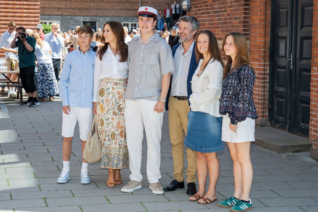 Crown Prince Christian, King Frederik X, Queen Mary, Princess Josephine, Prince Vincent and Princess Isabella meet the press