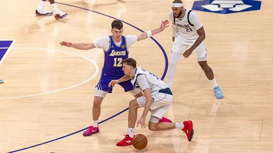 Dallas Mavericks Forward Flagg (32) during an NBA basketball game against the Los Angeles Lakers, Friday November 28th, 2025 in Los Angeles, California.