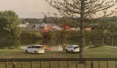One dead, two injured after vehicle crashes into Wairoa River