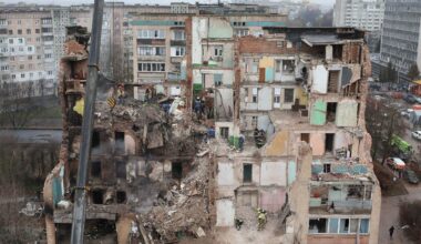 EN DIRECT, guerre en Ukraine : J. D. Vance dénonce le « fantasme » d’une victoire obtenue grâce à « plus d’argent, plus d’armes ou plus de sanctions » américaines - Le Monde.fr