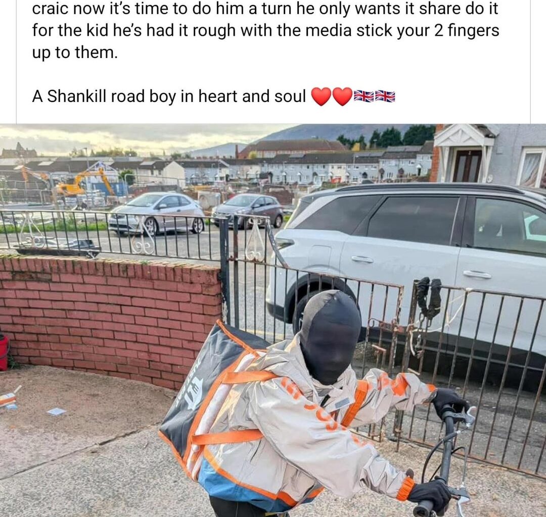 Not the same wee 'rascal' from last week, no? Who's ma said he DEFINITELY wasn't being a wee racist shite? (bonus pic of cringe begging for 'likes').