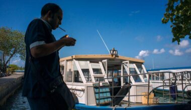 Maldives just made it illegal for anyone born after 2007 to smoke