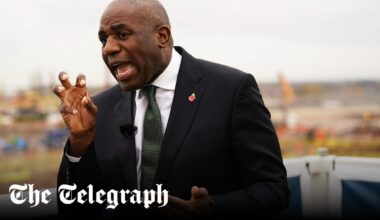 Pressure on David Lammy over 90 violent criminals released by mistake