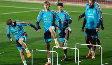 Spain virtually secure World Cup qualification as Huijsen leaves squad with injury