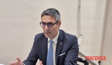 «Un partito non può esistere solo in campagna elettorale»