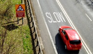 Slow drivers making roads 'very dangerous'
