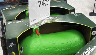 Kurgimopeed pole päris, see ei saa mulle viga teha. Prisma: