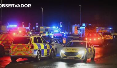 Polícia diz que várias pessoas foram esfaqueadas em comboio – Observador