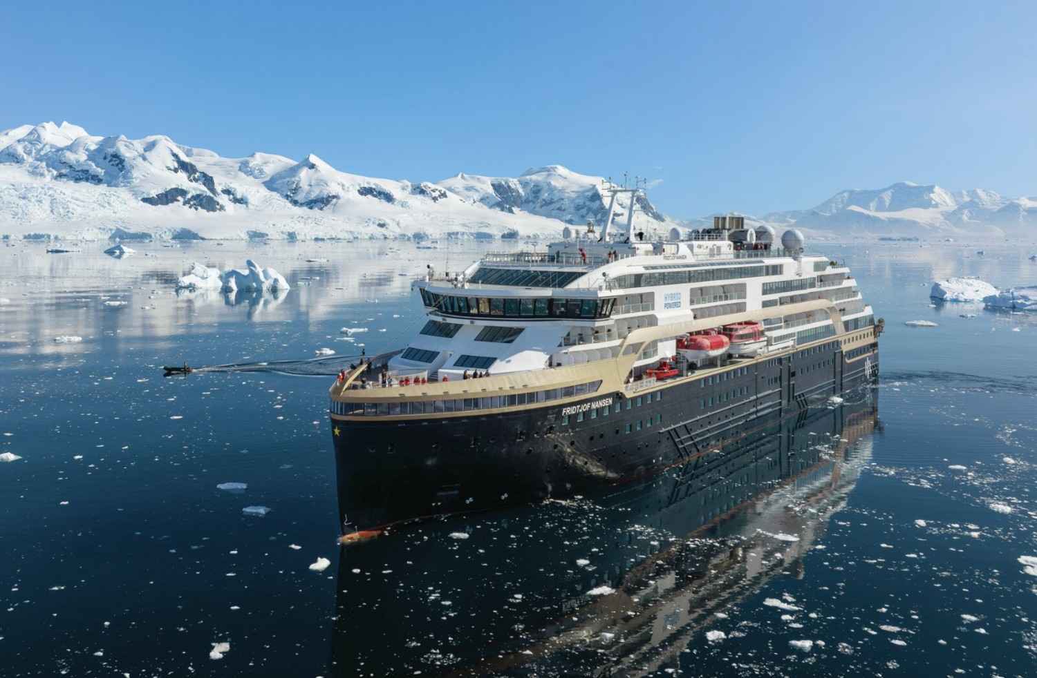 HX Expeditions Launches Black Friday Sale with Voyages to Antarctica, Alaska, Norway, Greenland, Galápagos, and Northwest Passage: What You Need to Know