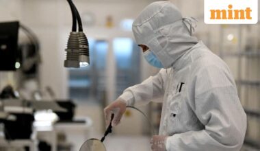 Chips held hostage in trade war start flowing again to auto suppliers