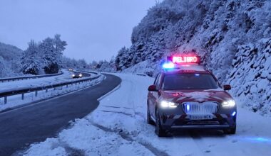 Carreteras cortadas por la nieve en España y última hora de la DGT
